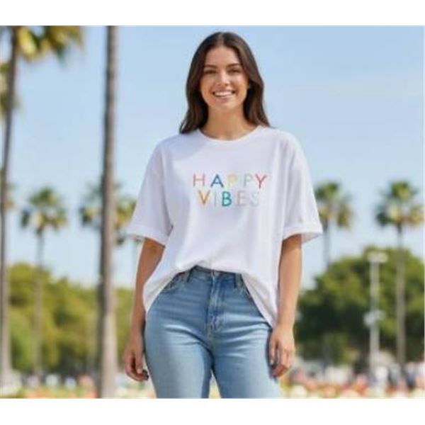Mary Square XXL Happy Vibes T-Shirt – White, Short Sleeve