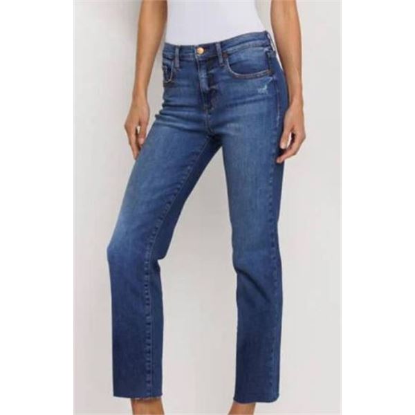Women’s Curvy Fit Straight Jeans, Size 8 x 31