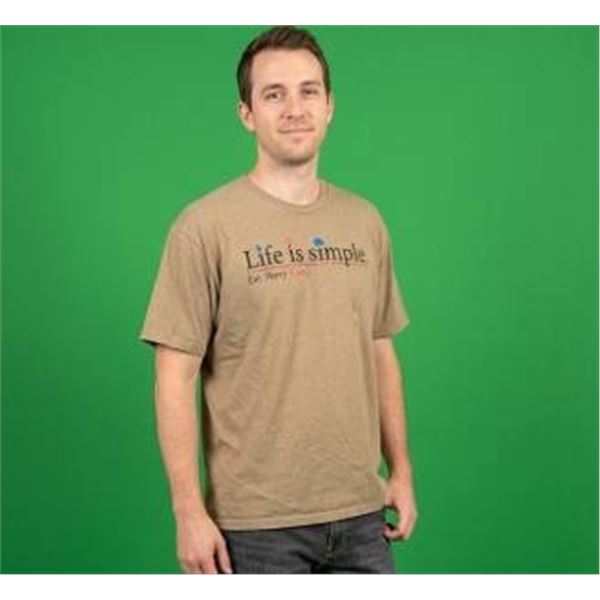 River Wear XL T-Shirt with ‘Life is Simple’ Design