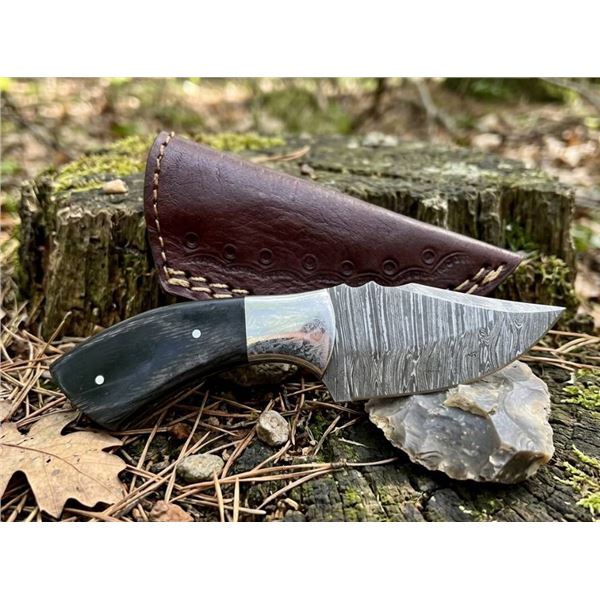 Damascus Steel Knife With Leather Sheath and Black Handle