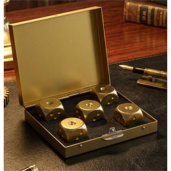 5 Golden Metal Dice With Case