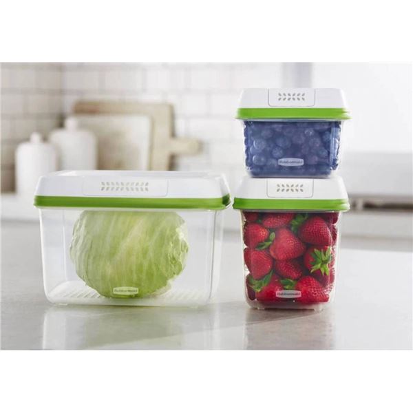 Rubbermaid FreshWorks Produce Saver 3-Pack with Lids, BPA Free