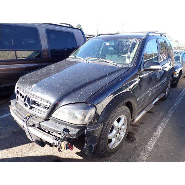 2004 Mercedes-Benz ML350