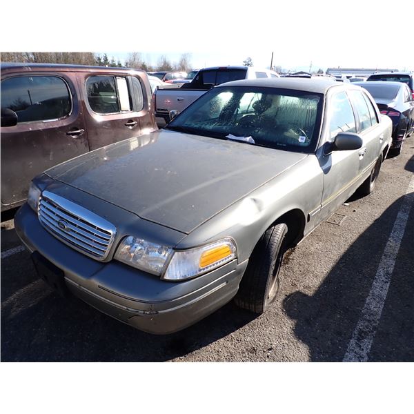 2001 Ford Crown Victoria
