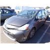 Image 1 : 2016 Toyota Prius v