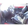 Image 5 : 2006 Volkswagen New Beetle