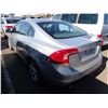 Image 4 : 2013 Volvo S60