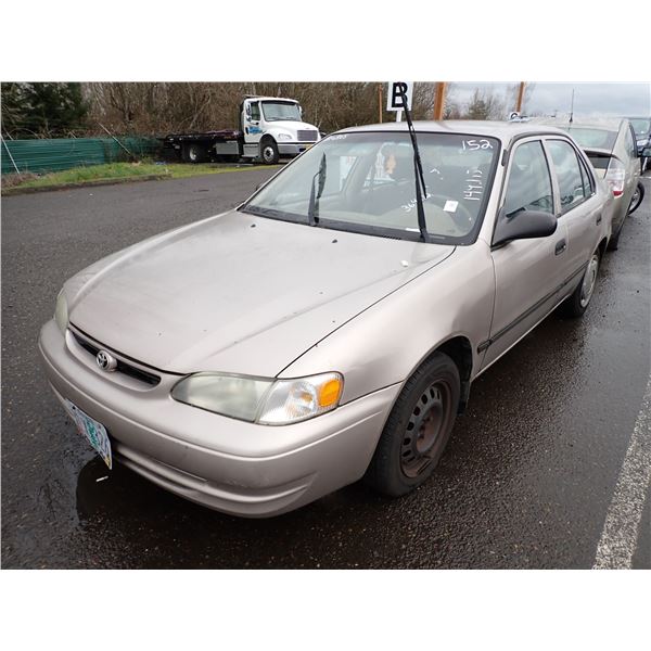 2000 Toyota Corolla