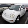 Image 1 : 1999 Volkswagen New Beetle