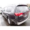 Image 4 : 2021 Chrysler Voyager