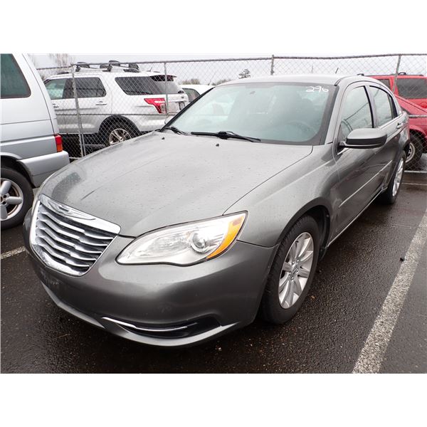 2013 Chrysler 200