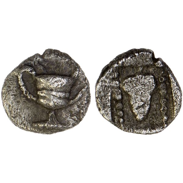 MACEDONIA: Traco-Macedonian Tribes, AR trihemitartemorion (0.29g), 6th-5th century BC, Choice VF