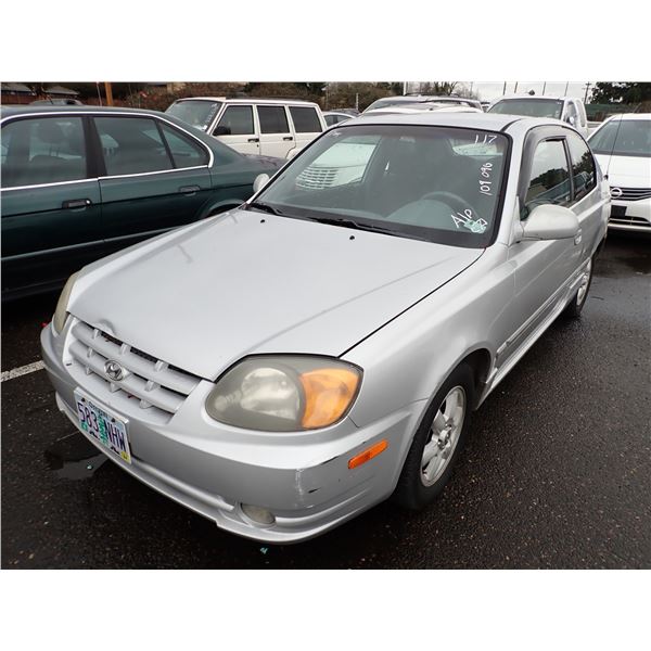 2004 Hyundai Accent