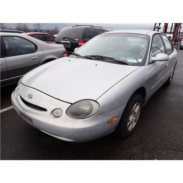 1999 Ford Taurus