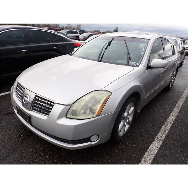 2004 Nissan Maxima