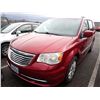 Image 1 : 2014 Chrysler Town and Country