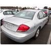 Image 3 : 2004 Ford Taurus