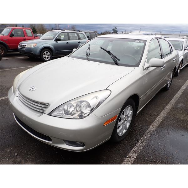 2004 Lexus ES 330