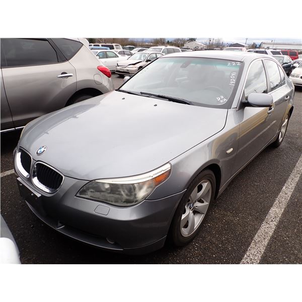 2005 BMW 525i