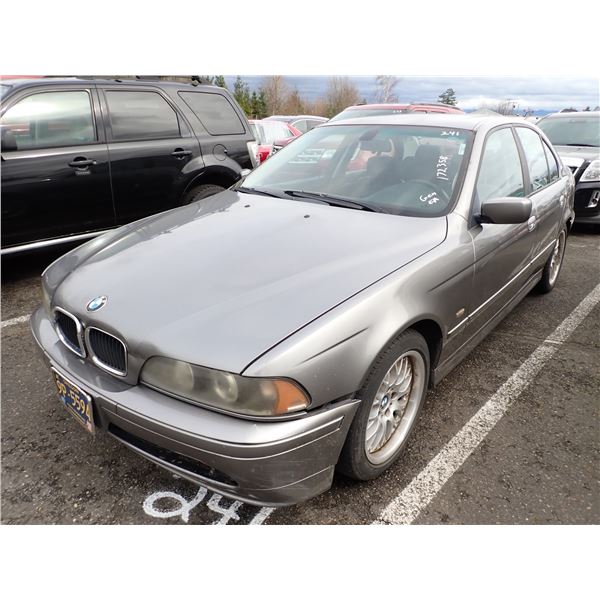 2003 BMW 530i