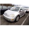 Image 1 : 2001 Volkswagen New Beetle