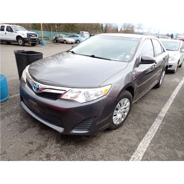 2013 Toyota Camry Hybrid