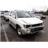 Image 2 : 1999 Infiniti QX4
