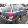 Image 3 : 2004 Kia Sorento