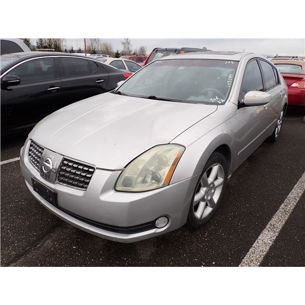 2004 Nissan Maxima