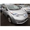 Image 2 : 2012 Nissan LEAF