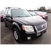 Image 2 : 2011 Mercury Mariner