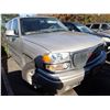Image 2 : 2004 GMC Yukon XL Denali
