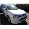 Image 2 : 2014 Mitsubishi Outlander