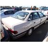 Image 3 : 1987 Ford Taurus