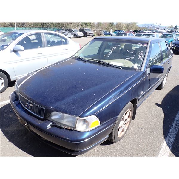 1999 Volvo S70