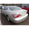 Image 4 : 2004 Lexus ES 330 RUNS WITH MECHANICAL PROBLEMS