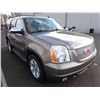 Image 2 : 2011 GMC Yukon