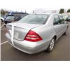 Image 3 : 2002 Mercedes-Benz C240 RUNS WITH MECHANICAL PROBLEMS