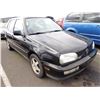 Image 2 : 1999 Volkswagen Golf RUNS WITH MECHANICAL PROBLEMS