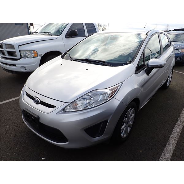 2013 Ford Fiesta RUNS WITH MECHANICAL PROBLEMS