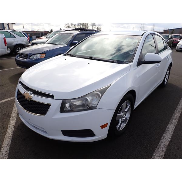 2011 Chevrolet Cruze RUNS WITH MECHANICAL PROBLEMS