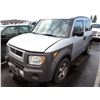 Image 1 : 2004 Honda Element