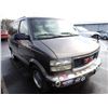 Image 2 : 1999 GMC Safari