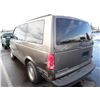 Image 4 : 1999 GMC Safari