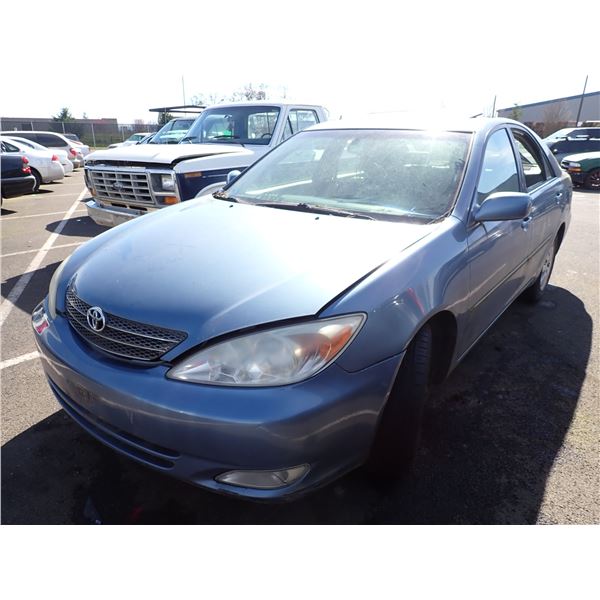 2004 Toyota Camry