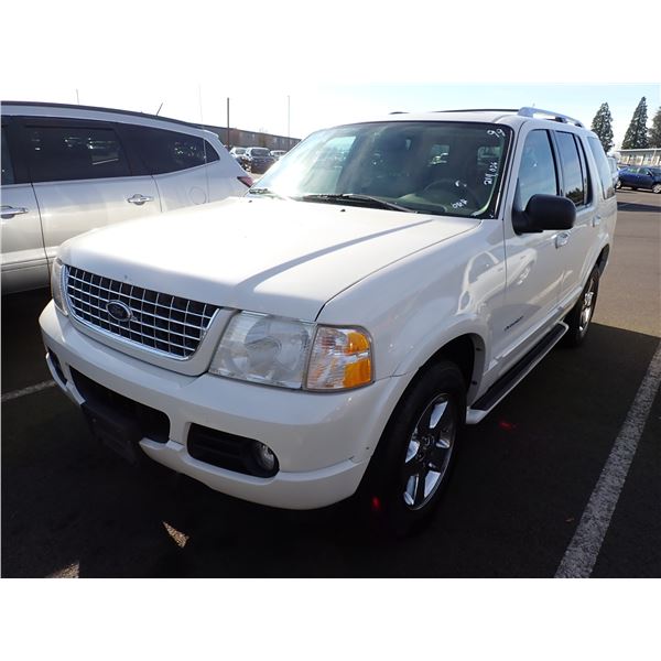 2004 Ford Explorer