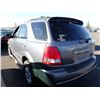 Image 4 : 2005 Kia Sorento