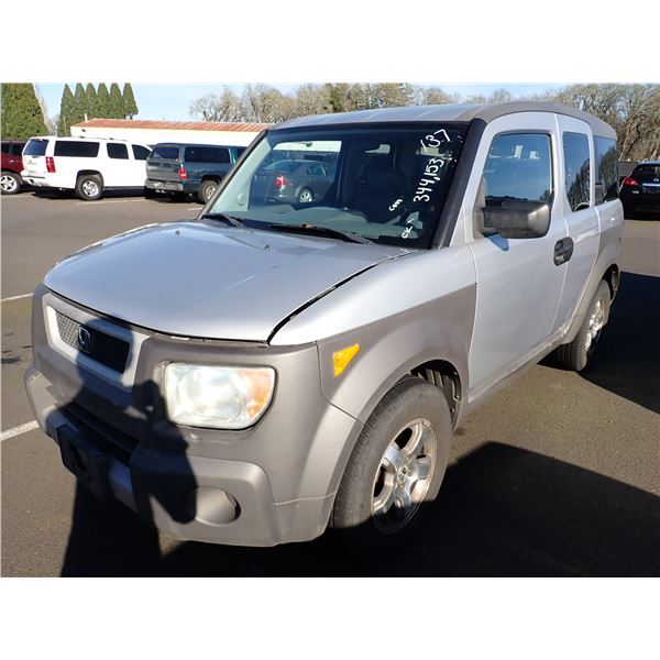 2004 Honda Element