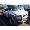 Image 2 : 2004 Honda Element