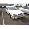Image 2 : 1995 Volvo 850